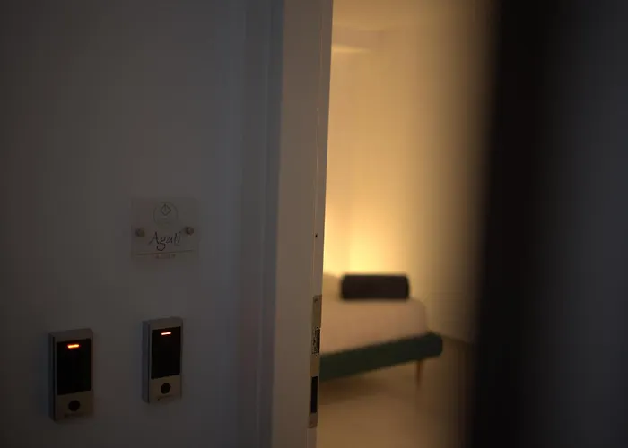 Elecla Daire Cefalù